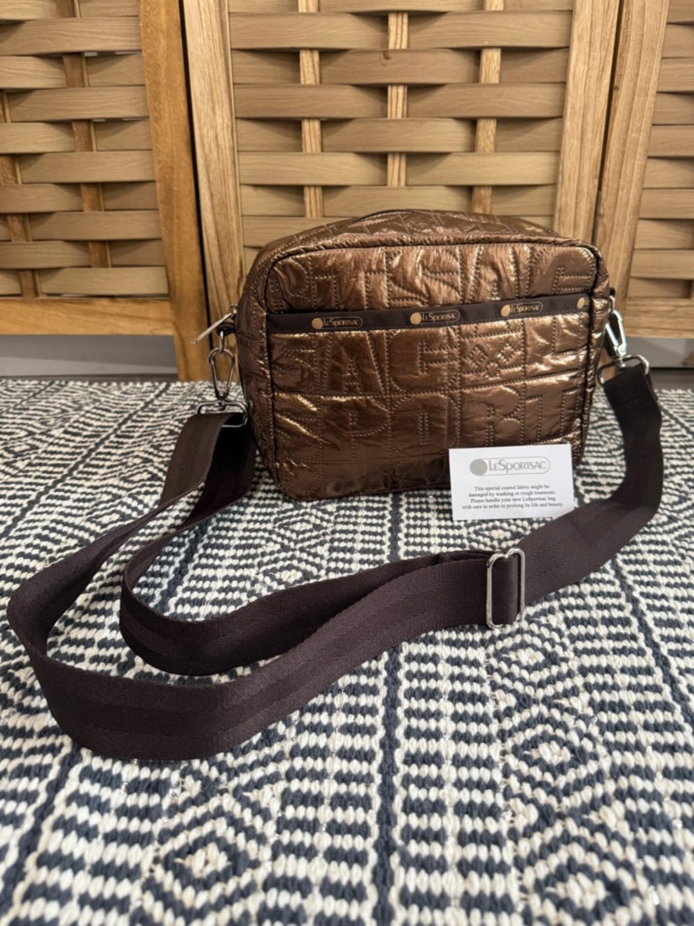 LeSportsac Vintage Y2K Bronze Metallic Logo Quilted Crossbody Hiking Bag